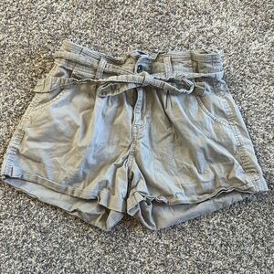Arizona Paper Bag shorts